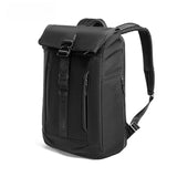 Mochila executiva ELAVIER com porta USB e acabamento em couro