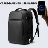 Mochila para notebook 15.6" Beek ELAVIER com porta USB